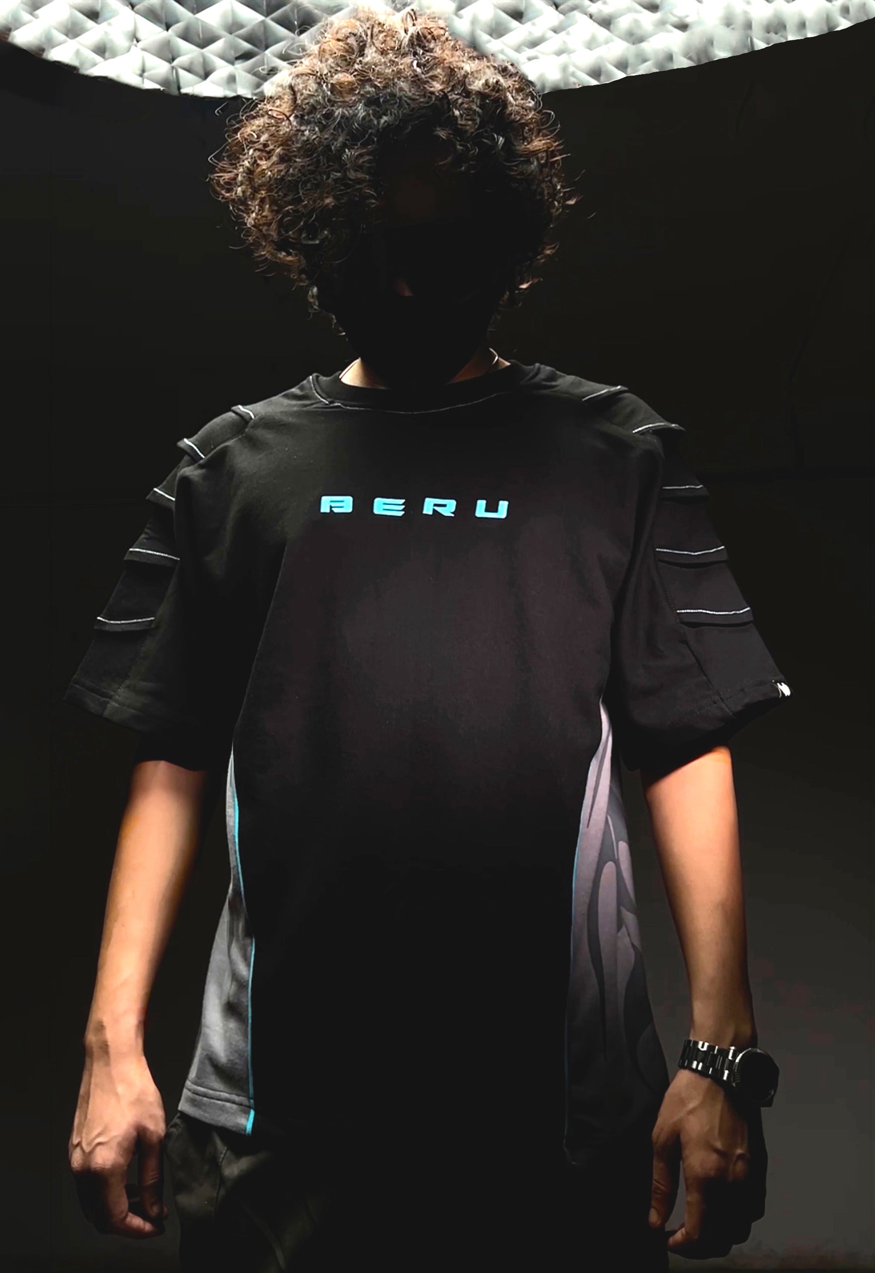 Beru - Solo Leveling - Oversized Tshirt