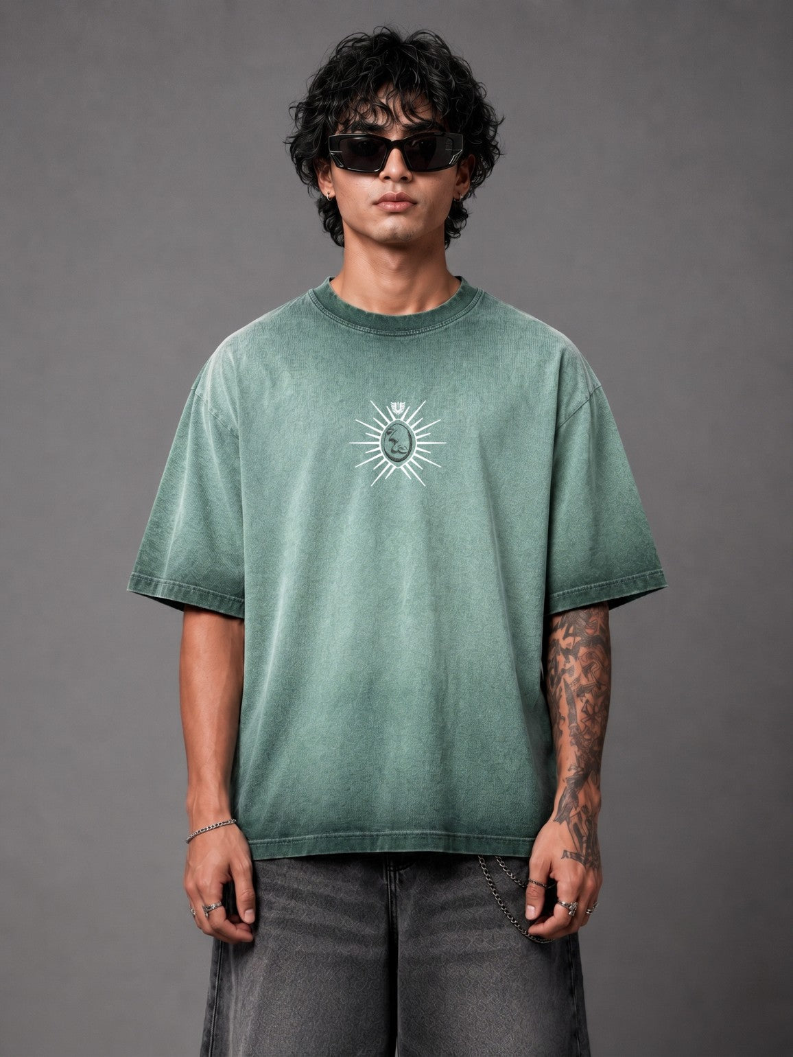 Griffith - Berserk - Oversized T-shirt