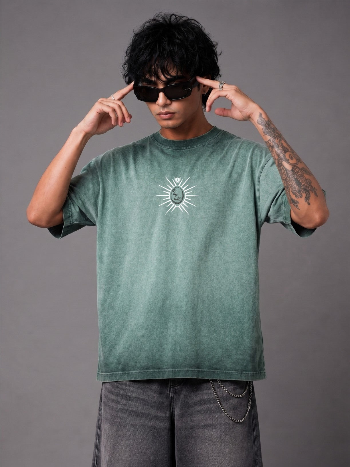 Griffith - Berserk - Oversized T-shirt