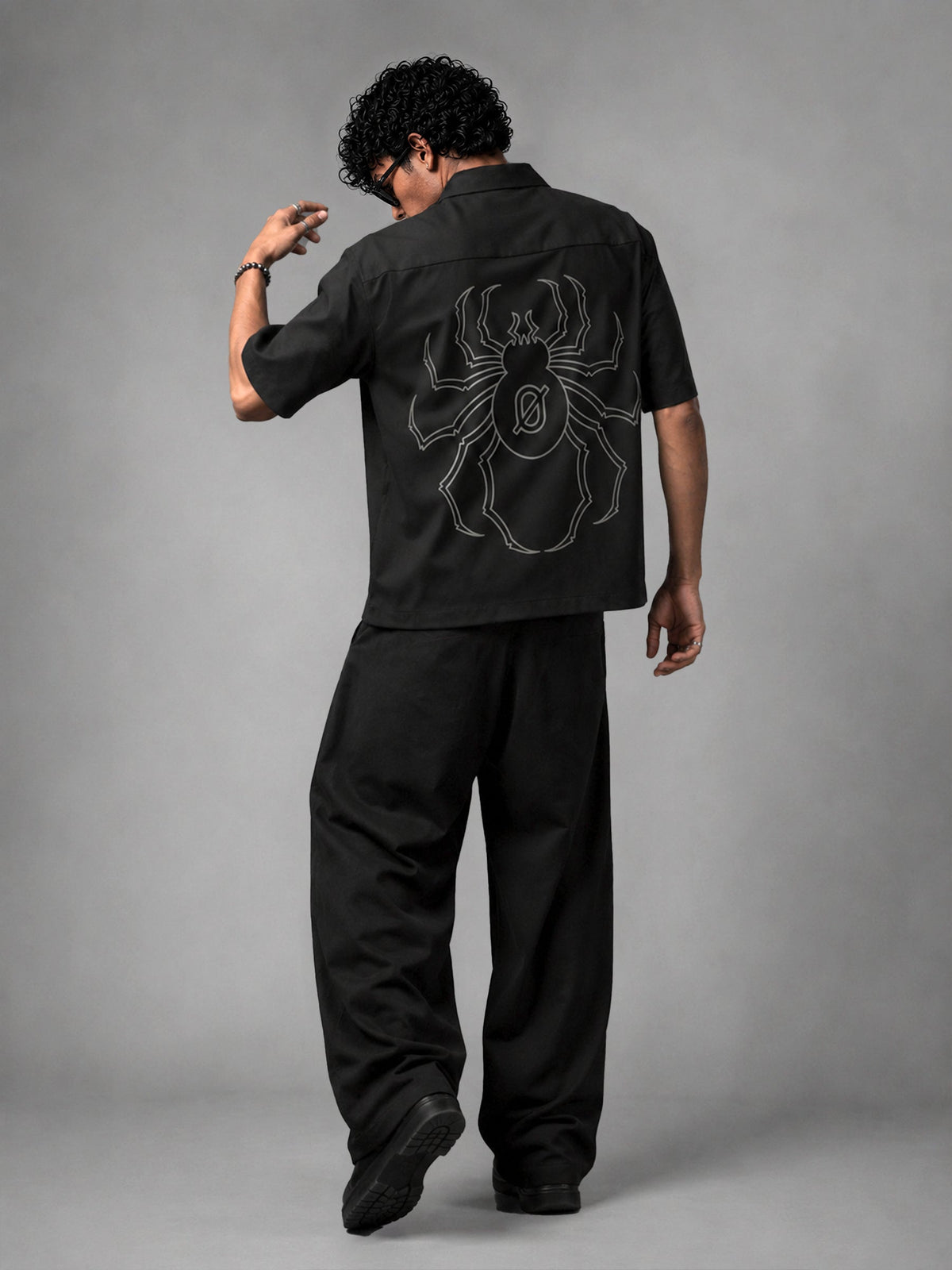 Chrollo - Hunter x Hunter - Oversized Shirt