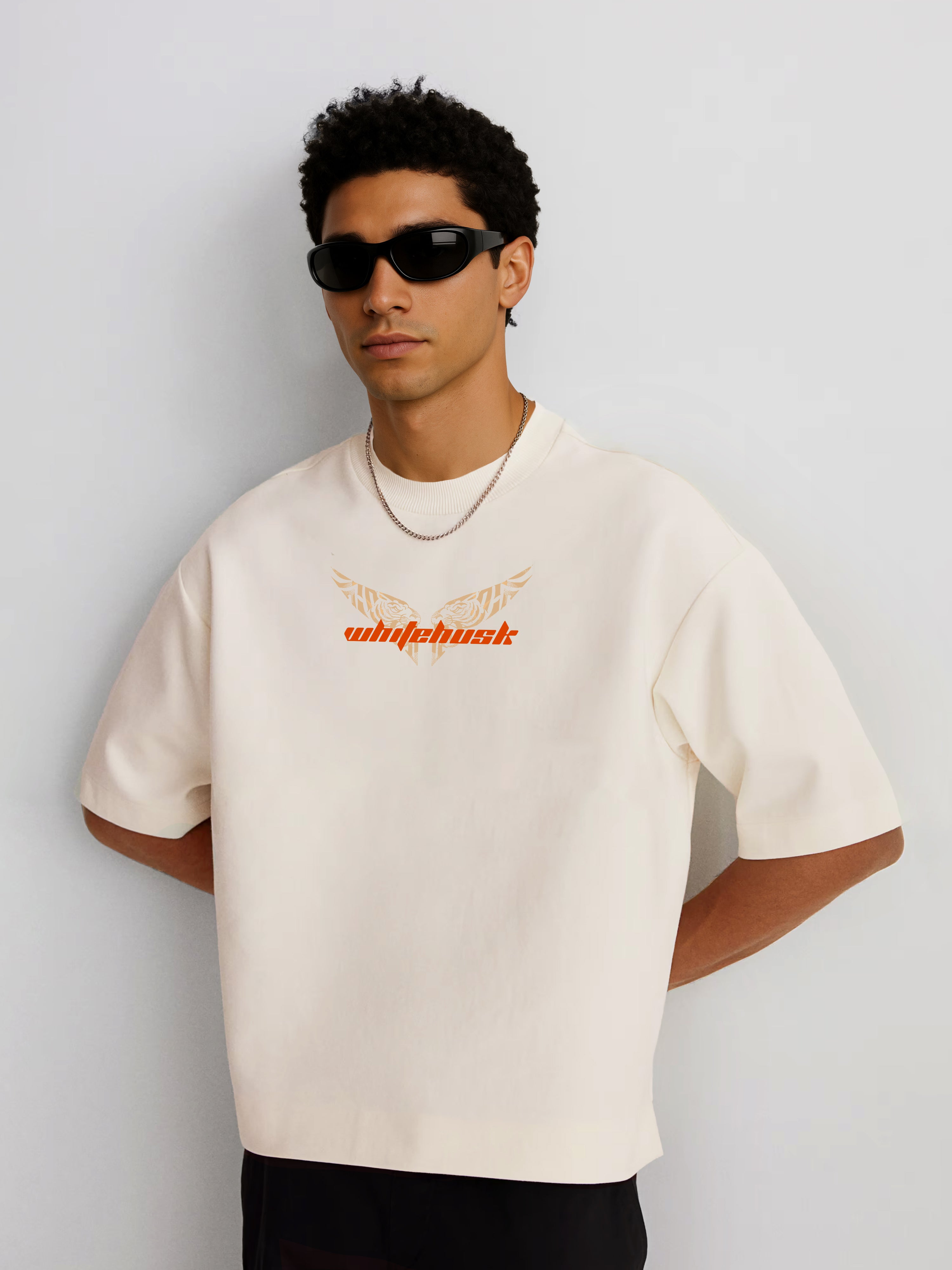 Tiger Combat - Oversized Tshirt - OMNIVERSE©