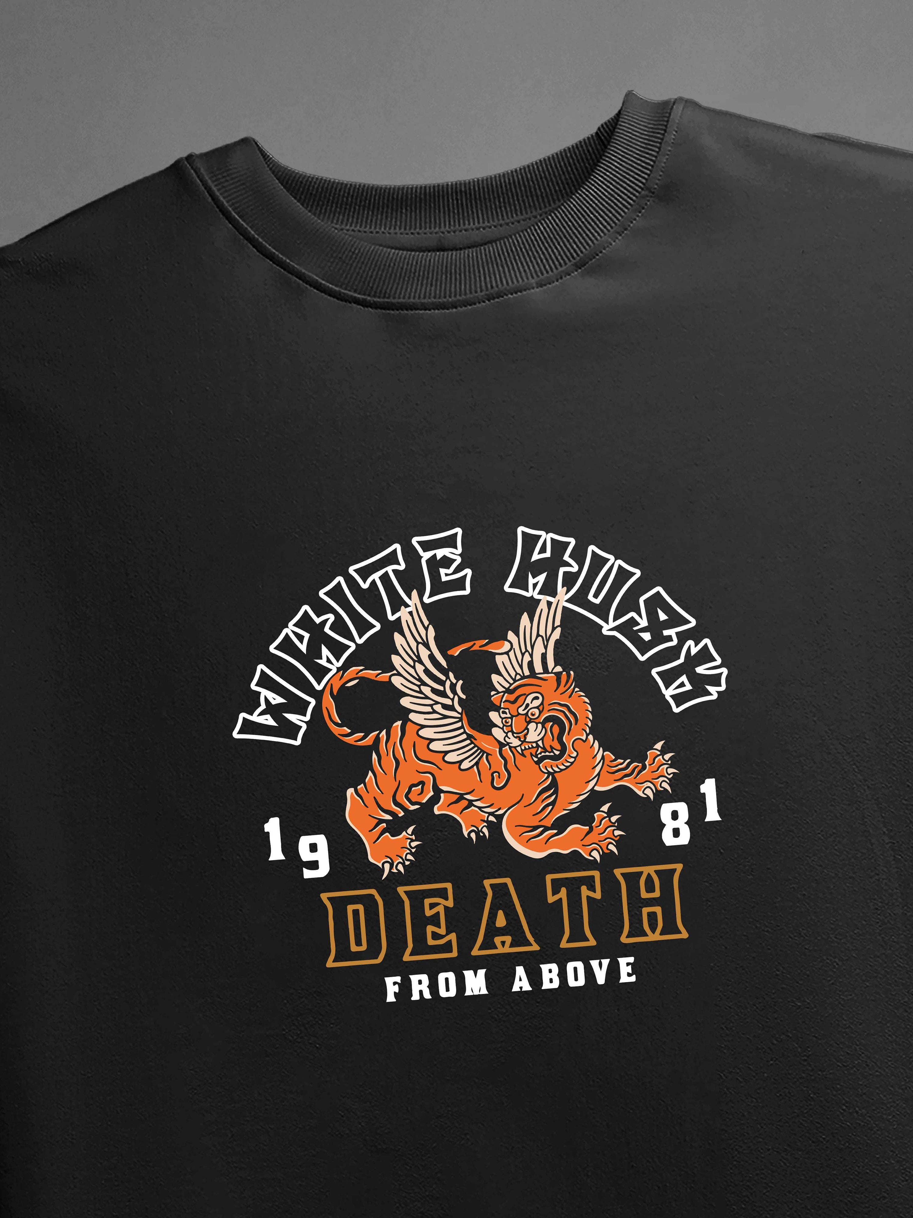 Soaring Tiger - Oversized Tshirt - OMNIVERSE©