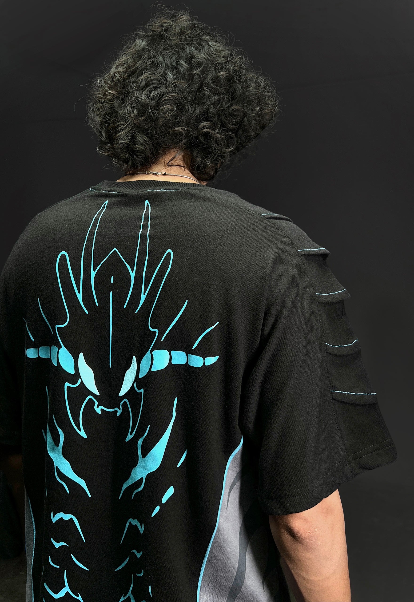 Beru - Solo Leveling - Oversized Tshirt