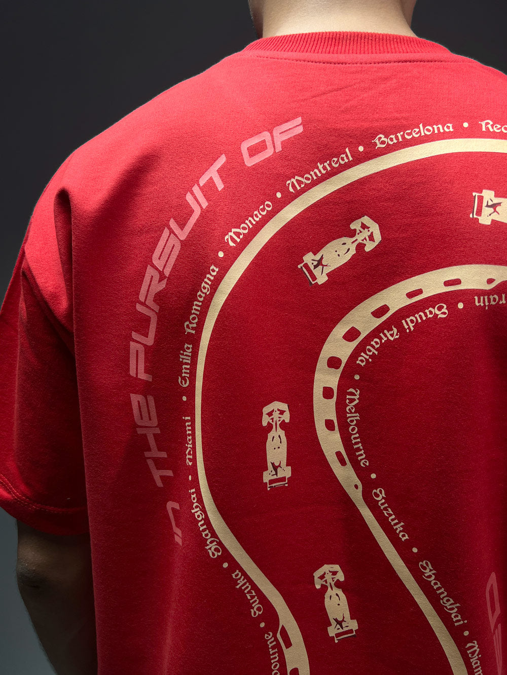 In The Pursuit of Speed - Oversized Tshirt - OMNIVERSE©